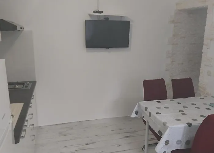 Jan 2 Apartamento Pula